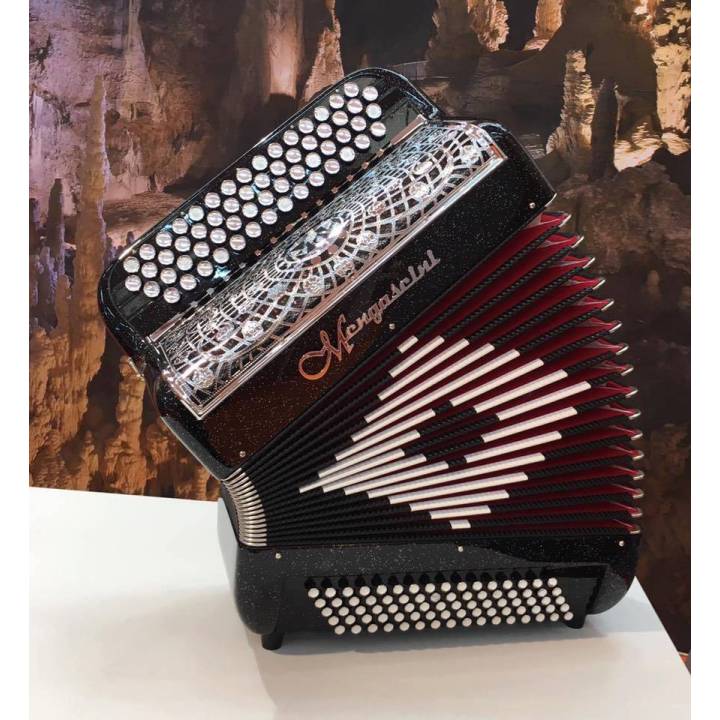 Mengascini Super Junior