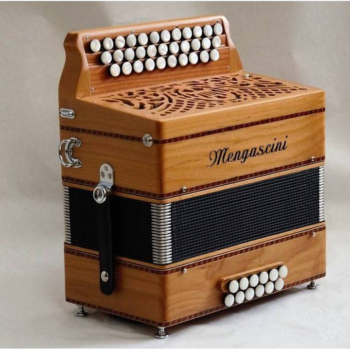 Mengascini Д 332