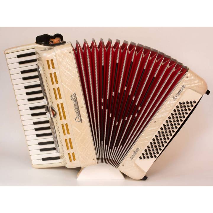 80-bass Italian Piano Accordion (Monthly Hire)