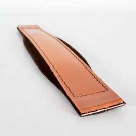 Correia de mão esquerda de veludo Diato