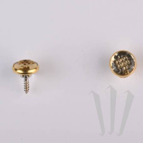 丸で囲んだ左側のマーカーボタン（9.5 mm）