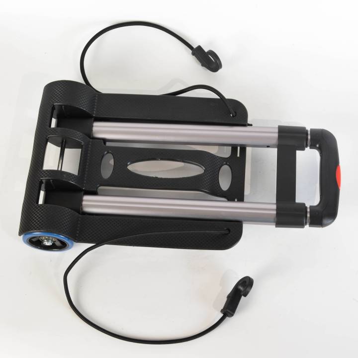 Carrinho de transporte compacto para acordeão.