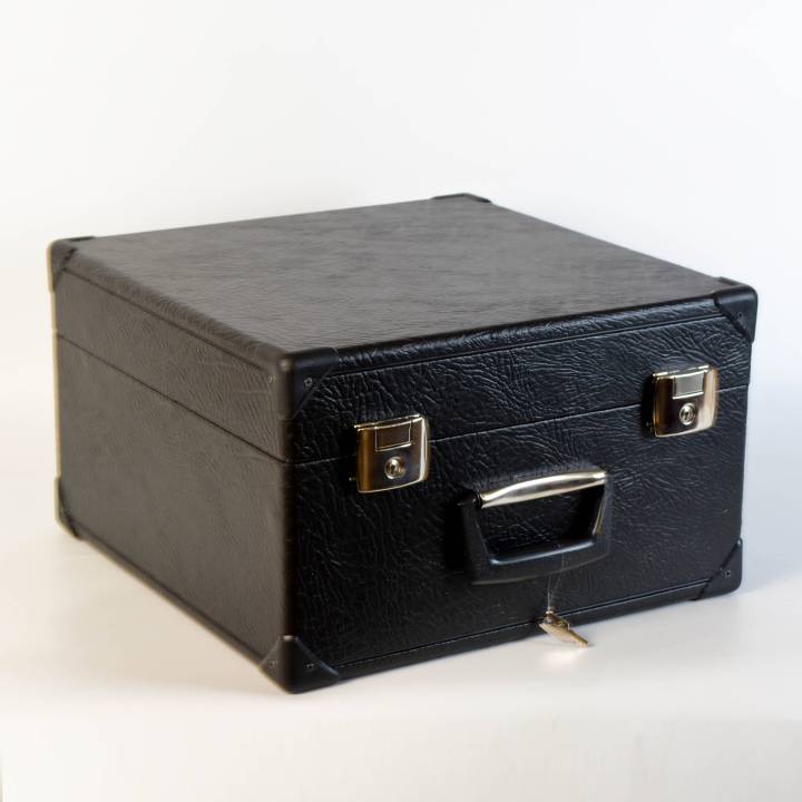 Standard case for accordion